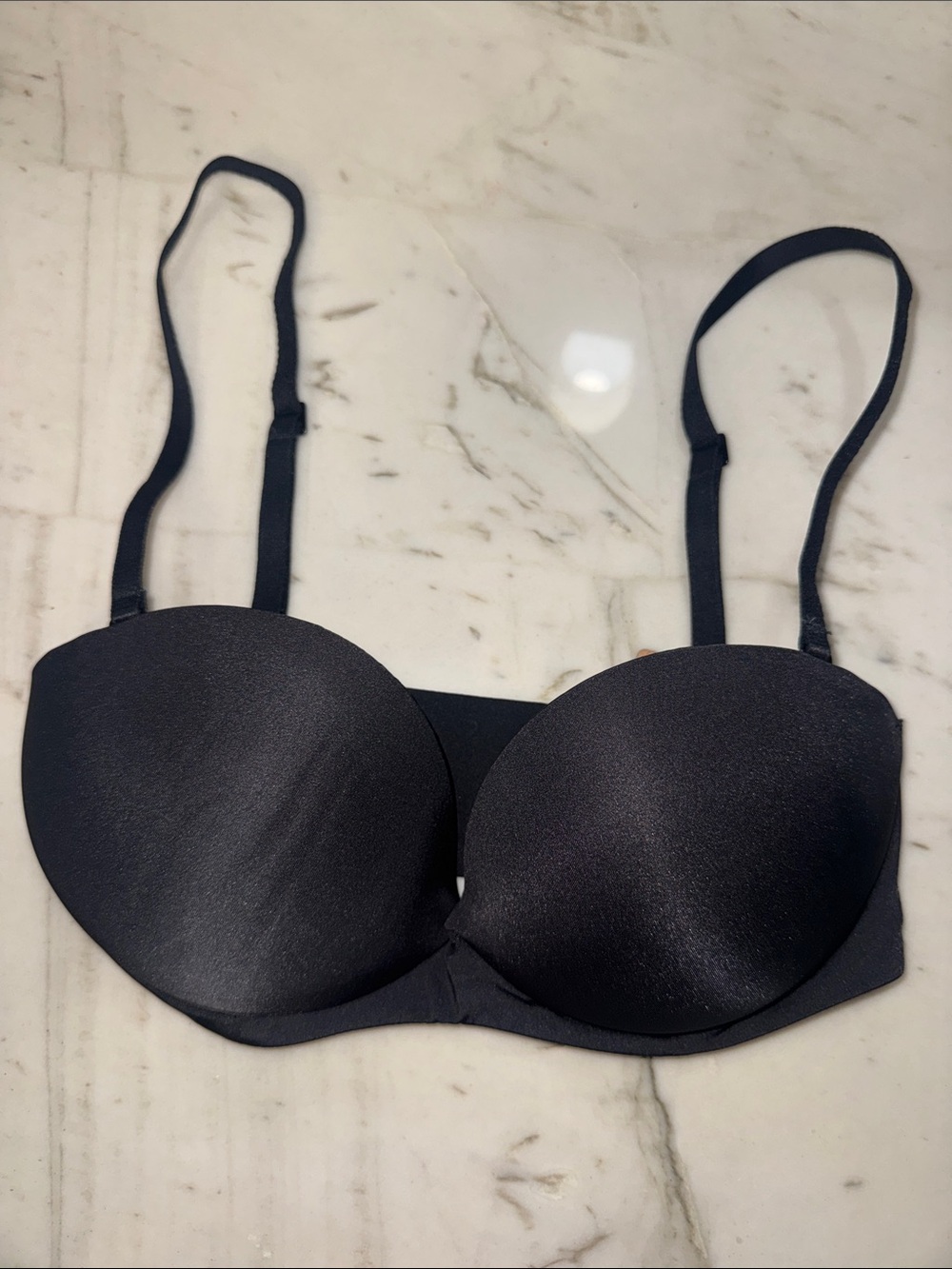 SKIMS Black Convertible pushed up strapless Padded T-Shirt Bra